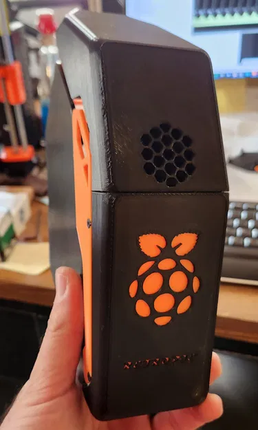 Vỏ máy tính chơi game phong cách Raspberry Pi 4 - Image 18