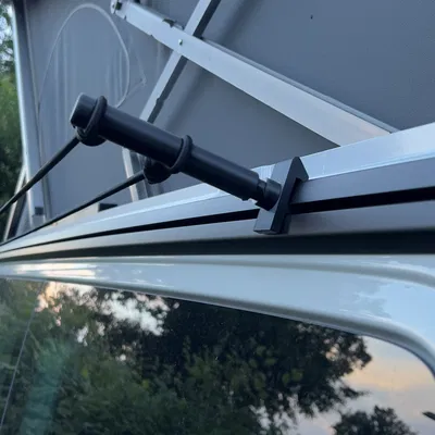 Dây phơi cho VW T6.1 California với ba dây