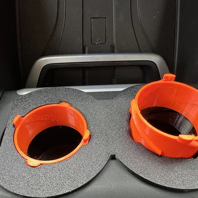 Giảm kích thước giá đỡ cốc cho xe BMW 225xe