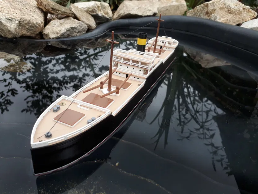 Tàu hàng mô phỏng chi tiết cho người đam mê in 3D - Image 1