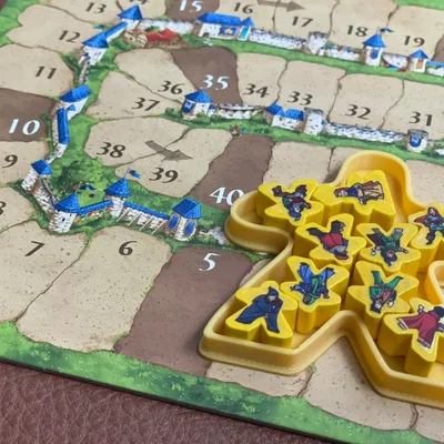 Hộp lưu trữ hình meeple cho trò chơi board game