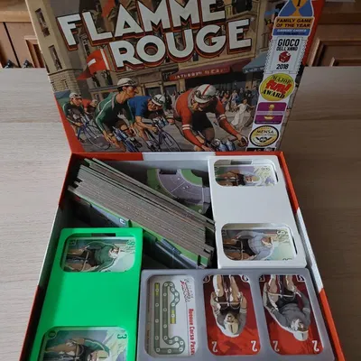 Bộ tổ chức thẻ cho trò chơi Flamme Rouge