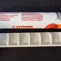 Ống đựng viên uống vitamin với ngăn chứa tiện lợi - Thumbnail 1