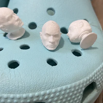 Jibbit hình đá cho giày crocs của The Rock