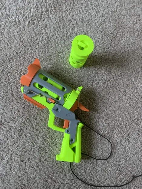 Khẩu súng bắn pháo Mk44 từ mô hình HYPR của Slug - Image 1