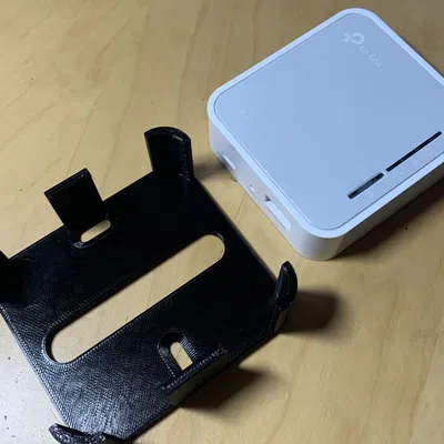 Giá đỡ tường cho bộ định tuyến TP-Link TL-WR902