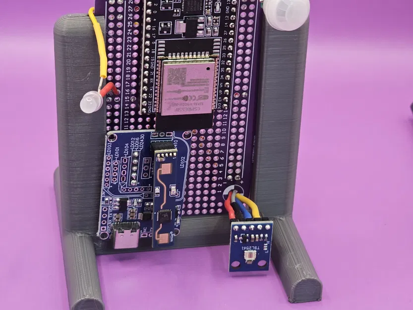 Giá đỡ bảng mạch PCB cho dự án đơn giản - Image 4