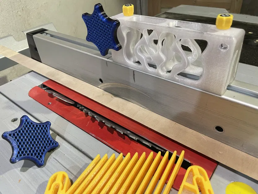 Bộ chuyển đổi cho bảng cắt Bosch GTS 10 XC với Federkamm - Image 1