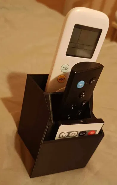 Giá đỡ điều khiển từ xa cho bàn đơn giản - Image 1