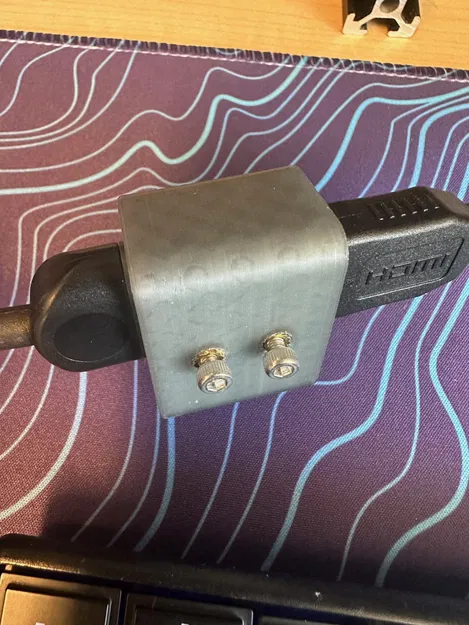 Giải pháp quản lý cáp từ tính cho giá đỡ màn hình tùy chỉnh - Image 6