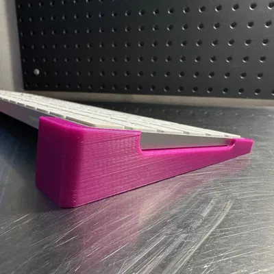 Giá đỡ mỏng cho bàn phím Magic của Apple