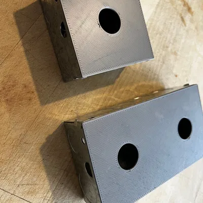 Đĩa chặn hộp điện đơn và đôi UK cho sơn và trát