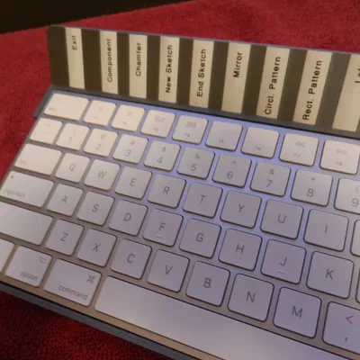 Khay bàn phím Apple Magic với nhãn phím "F