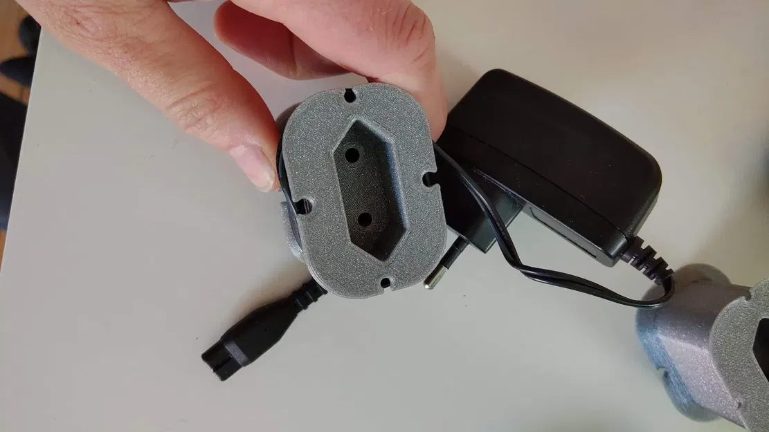 Giá đỡ dây cáp cho thiết bị Euro Plug - Image 2