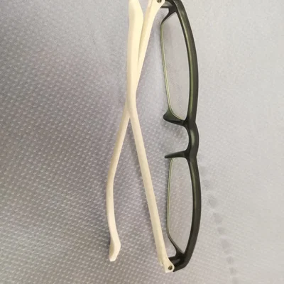 Giá đỡ thay thế cho kính đọc sách