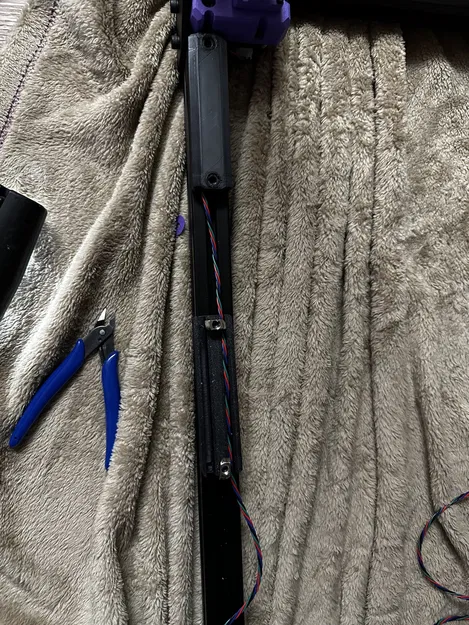 Kênh cáp cho các thanh nhôm 3030 - Image 1