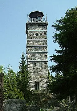 Tháp quan sát đá Pajndl trên đỉnh Tisovský - Image 1