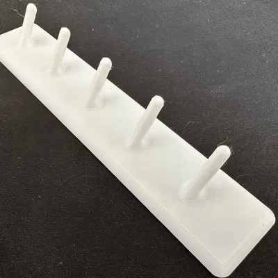 Móc treo chìa khóa đơn giản có thể dán tường