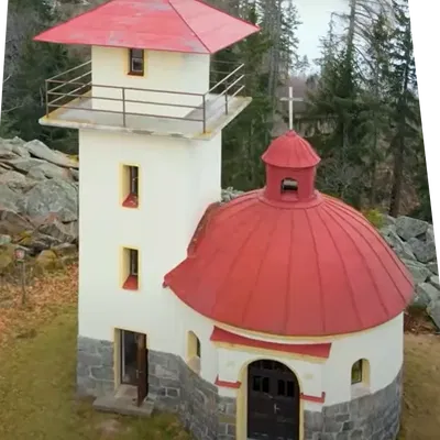 Tháp quan sát trên đỉnh Mařský Vrch tại Svatá Maří