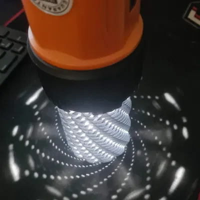 Bình hoa đựng bút sáng tạo từ Tinkercad