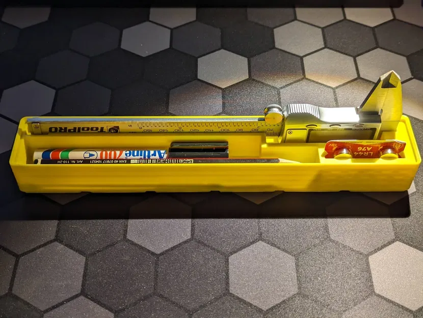 Giá đỡ thước kẹp Gridfinity với không gian lưu trữ bổ sung - Image 1