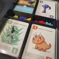 Giá đỡ thẻ bài cho trò chơi Happy Little Dinosaurs và mở rộng 5... - Thumbnail 2