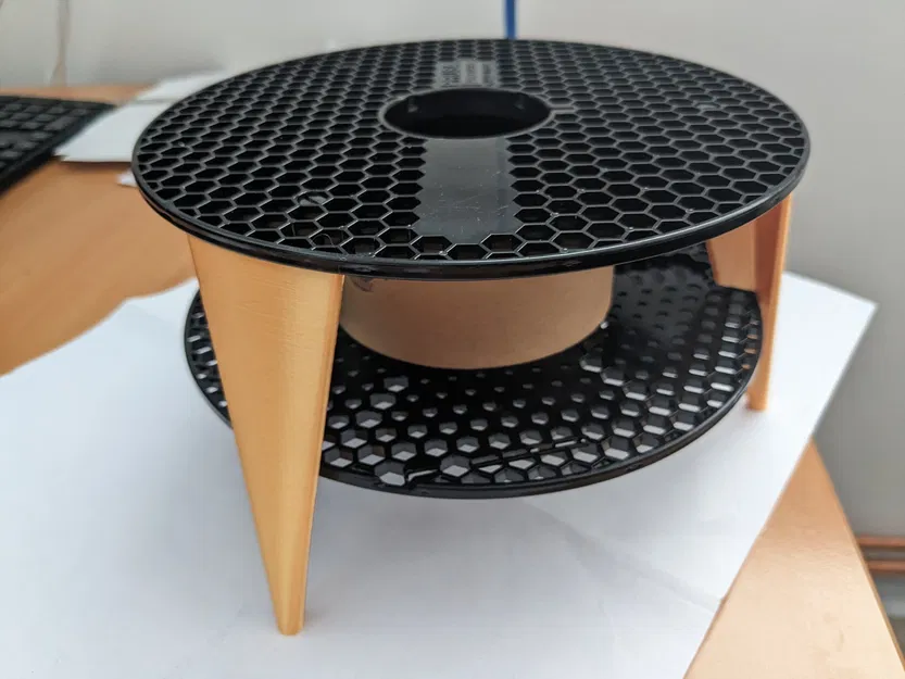 Giá đỡ màn hình đơn giản từ cuộn Prusament - Image 6