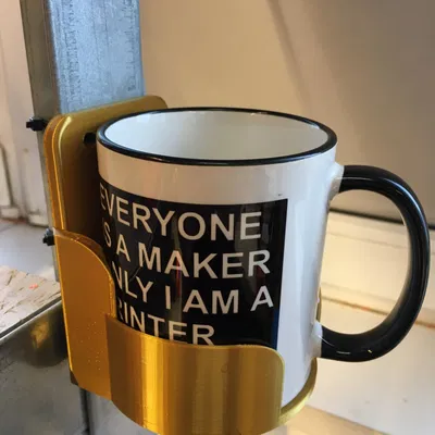 Giá đỡ cốc cà phê cho văn phòng và không gian làm việc