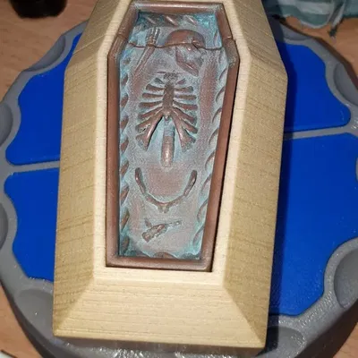 Hộp đựng thuốc lá hình quan tài