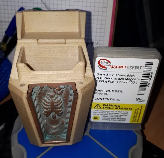 Hộp đựng thuốc lá hình quan tài - Image 3