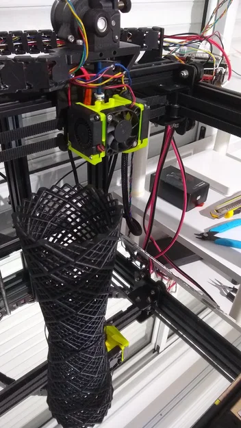 Cốc tra tấn cho máy in 3D với nhiều chuyển động rút filament - Image 1