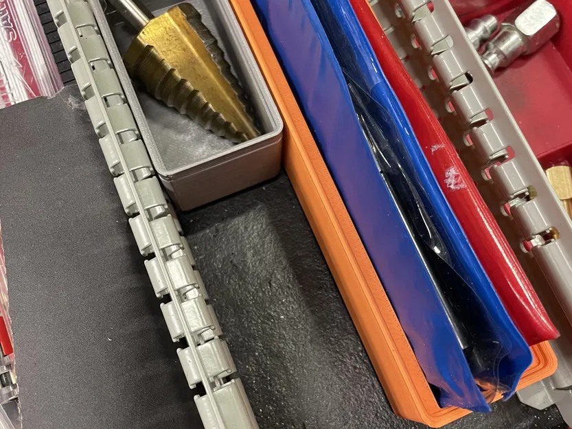 Khay đựng sách hướng dẫn dụng cụ mài kim loại - Gridfinity - Image 2