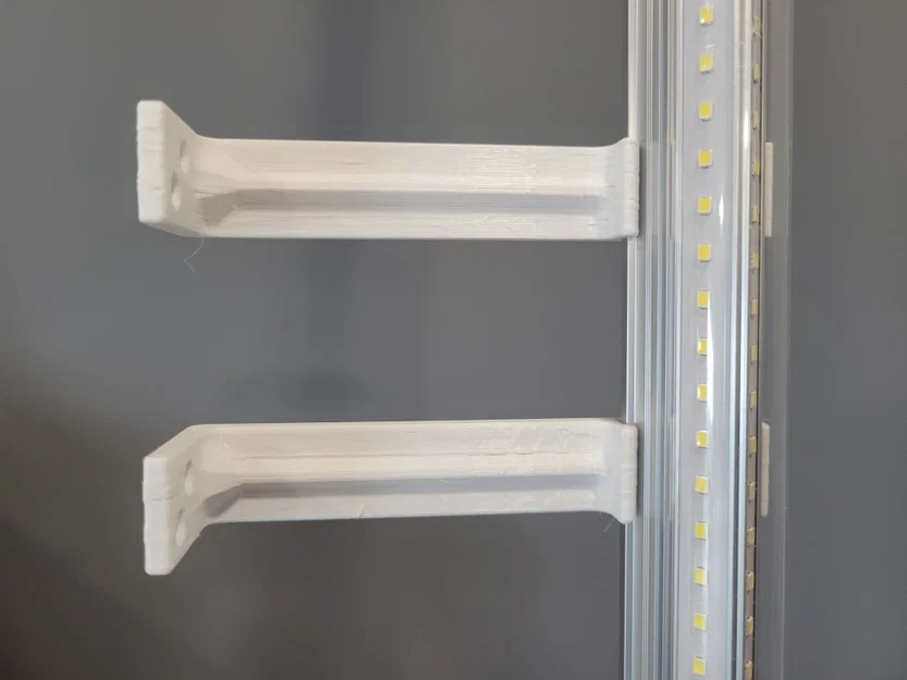 Giá đỡ lắp đặt đèn LED T8 góc 90 độ cho cửa hàng - Image 2
