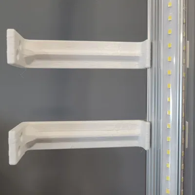 Giá đỡ lắp đặt đèn LED T8 góc 90 độ cho cửa hàng