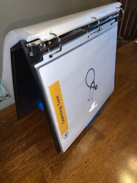 Giá đỡ tài liệu trình bày cho huấn luyện viên Scout - Image 3