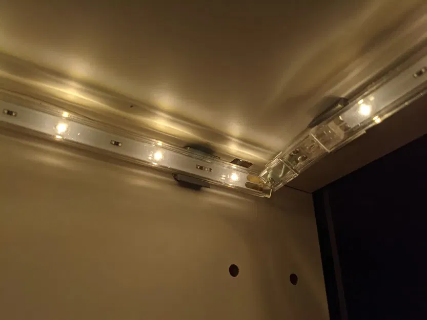 Kẹp góc cho đèn LED IKEA Ledberg phiên bản cứng - Image 2