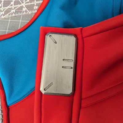 Áo khoác Vash the Stampede với biểu tượng đặc trưng