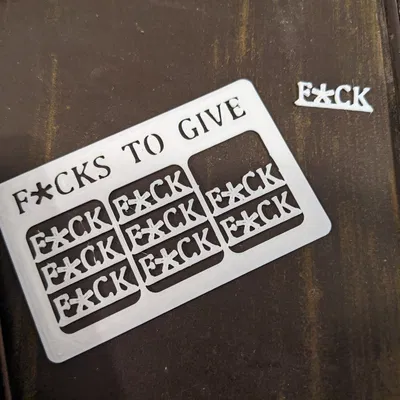 Thẻ ví 'F*CKS TO GIVE' với 9 F*CK để tặng