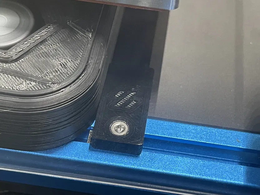 Wedge căn chỉnh cho quạt ngoài của 'The Filter - Image 1