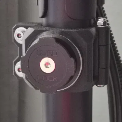 Giá đỡ màn hình 35mm với giá đỡ quad lock