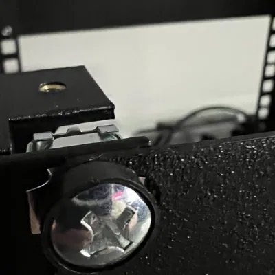 Giá đỡ tấm panel cho rack 10" trong máy chủ và homelab