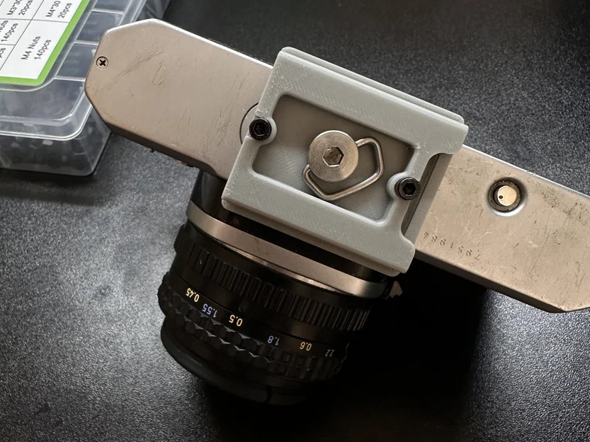 Giá đỡ máy ảnh chân máy Promaster XC-M H30 - Image 2