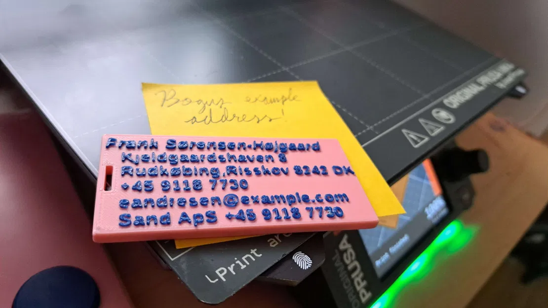 Thẻ hành lý thiết kế tùy chỉnh bằng OpenSCAD - Image 1