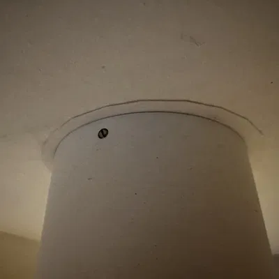 Nắp che lỗ đèn trần cho không gian sống