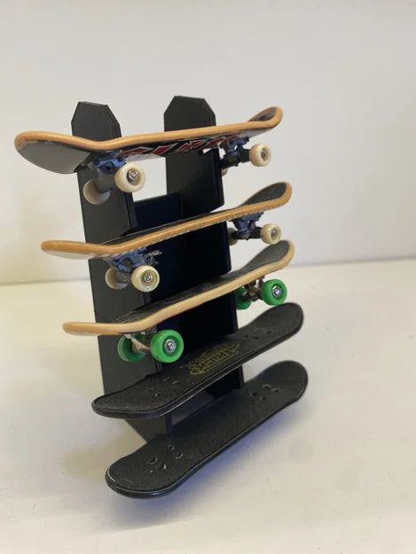 Giá đỡ mini skate tiện lợi cho không gian nhỏ - Image 3