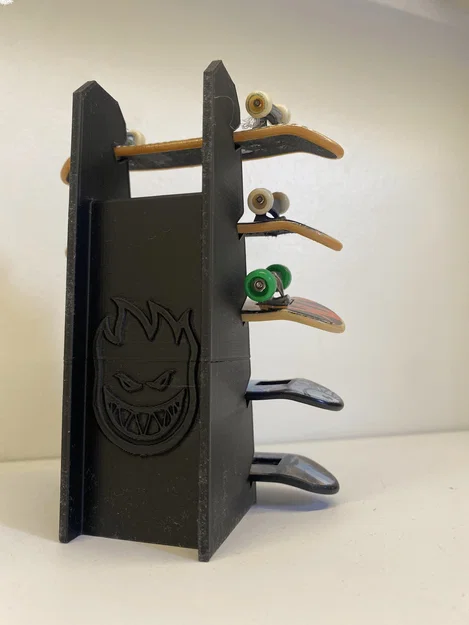 Giá đỡ mini skate tiện lợi cho không gian nhỏ - Image 4