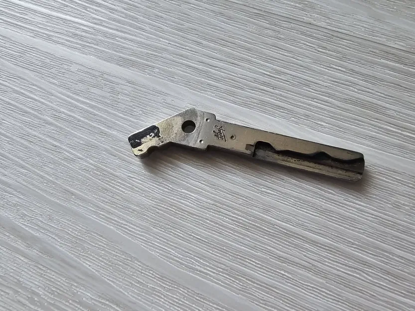 Vỏ chìa khóa Mitsubishi Space Star cho chìa khóa cũ - Image 5