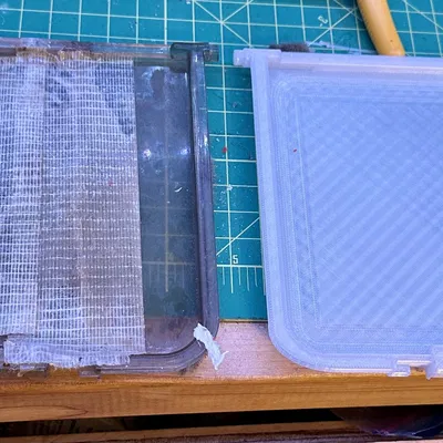 Cửa cho mèo nhỏ thay thế cho chó cưng