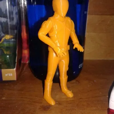 Mô hình nhân vật Isaac từ The Orville