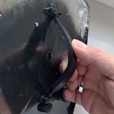 Khiên Hiệp Sĩ Trẻ Em - Sửa Chữa Tay Cầm